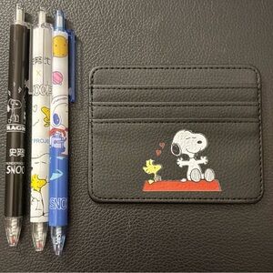 BN Snoopy Card Holder and BN Snoopy Pen Set